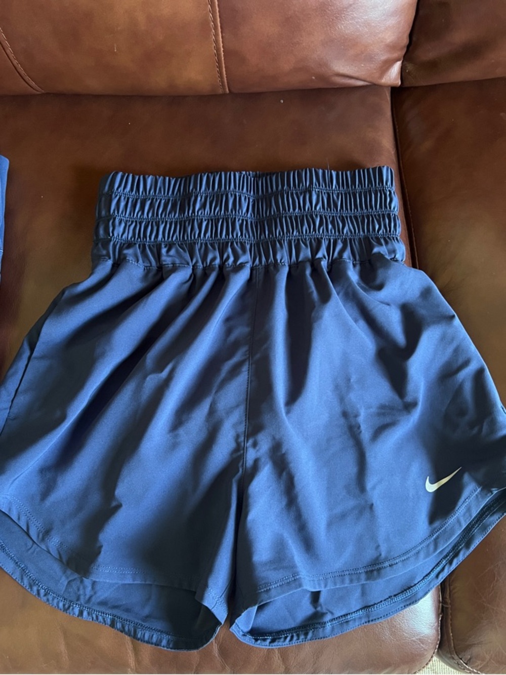 Nike Navy Elastic-Waist Athletic Shorts.  Nike Zenvy Dri fit leggings XS